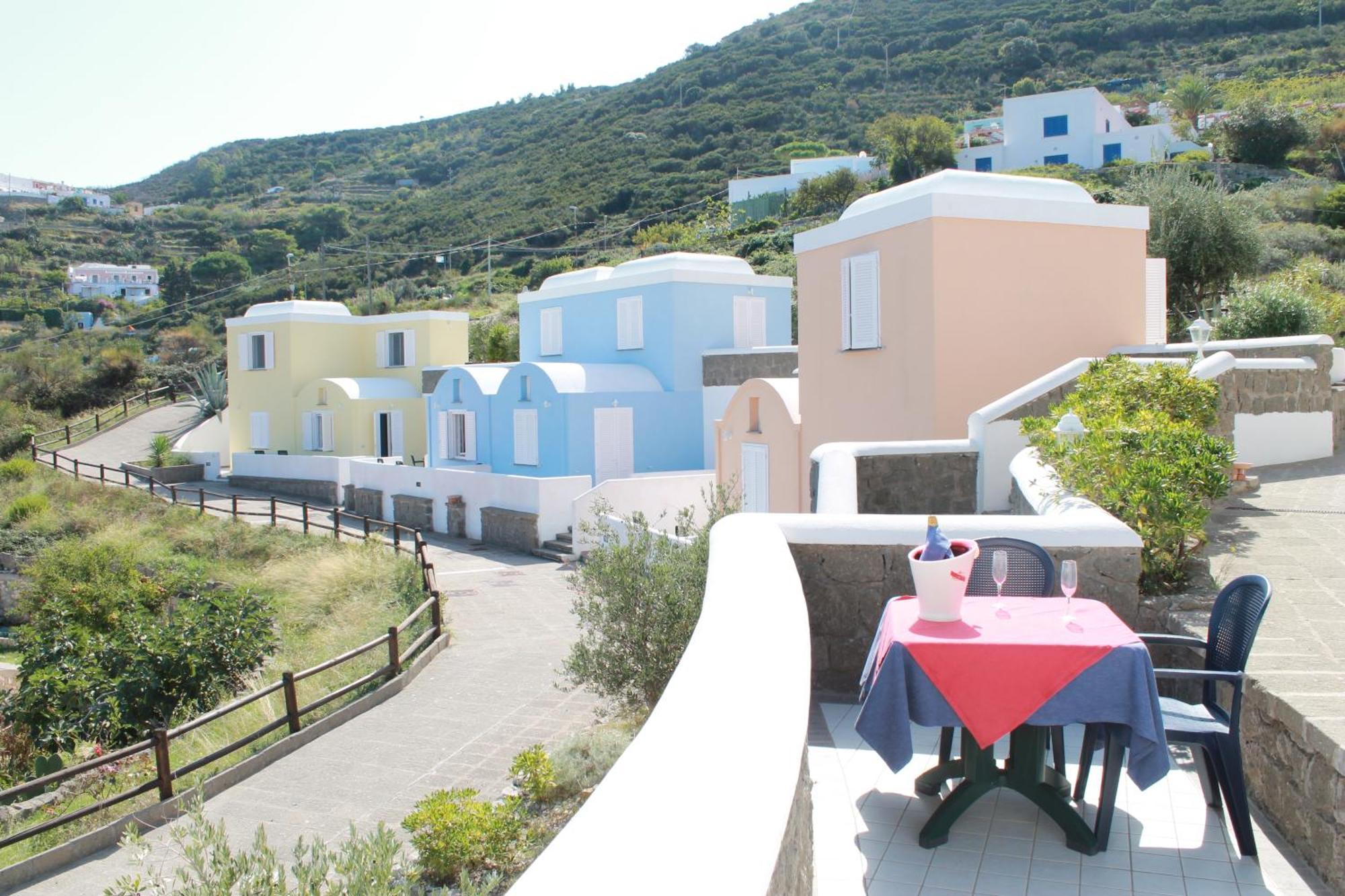 Hotel Villaggio Dei Pescatori Ponza Exterior photo