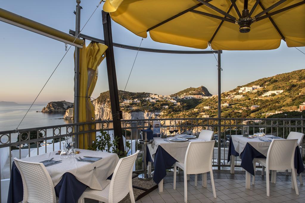 Hotel Villaggio Dei Pescatori Ponza Exterior photo