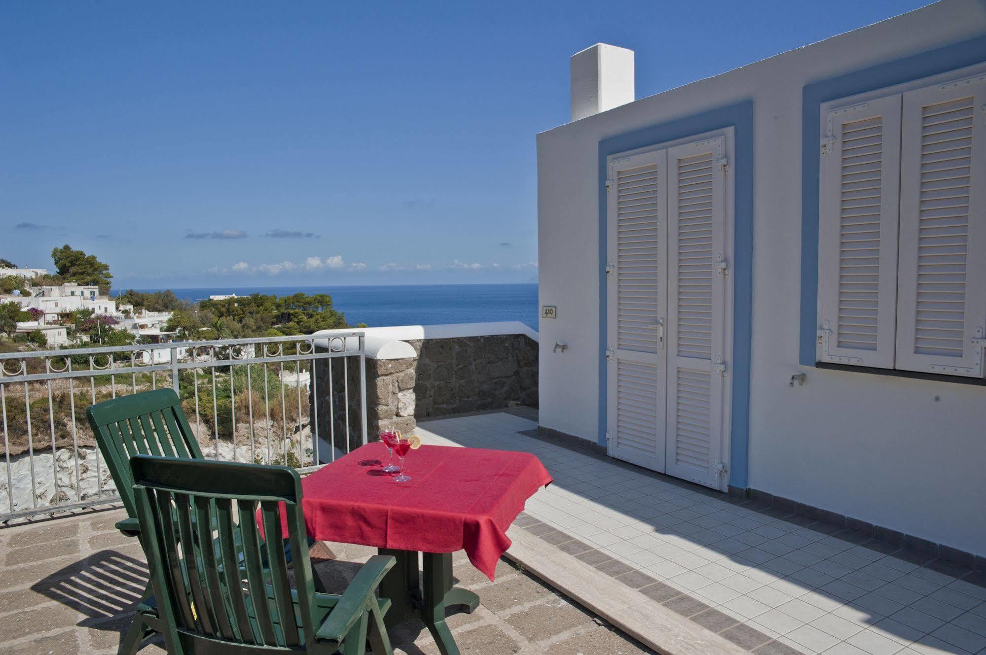 Hotel Villaggio Dei Pescatori Ponza Exterior photo