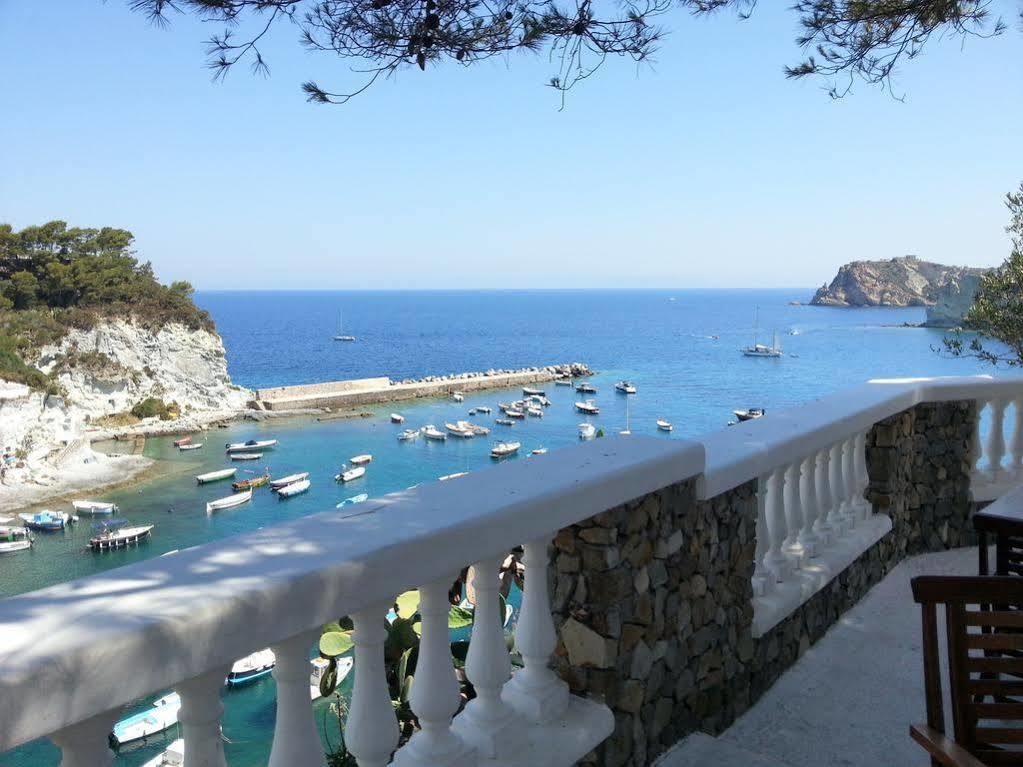 Hotel Villaggio Dei Pescatori Ponza Exterior photo